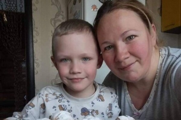 5-летний Кирилл, которого подстрелили пьяные патрульные, умер Фото № 0 5-летний Кирилл, которого подстрелили пьяные патрульные, умер Фото № 0