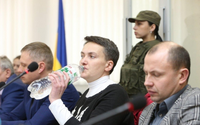 «Будеш лизати зад!», - Савченко облаяла прокурора Фото № 0 «Будеш лизати зад!», - Савченко облаяла прокурора Фото № 0