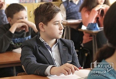 В Кривом Роге учителя оскорбляют и бьют учеников Фото № 0 В Кривом Роге учителя оскорбляют и бьют учеников Фото № 0