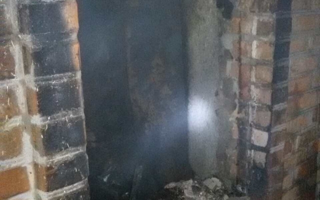 В Кривом Роге при пожаре погиб мужчина Фото № 0 В Кривом Роге при пожаре погиб мужчина Фото № 0