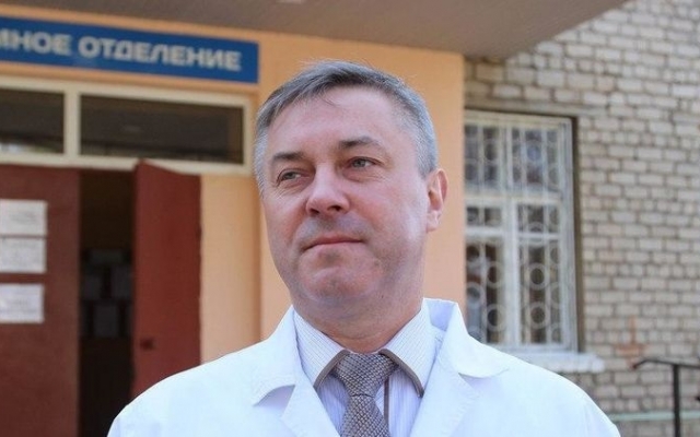 В Луганске не смогли спасти главного врача больницы, который заразился вирусной пневмонией (ФОТО) Фото № 0 В Луганске не смогли спасти главного врача больницы, который заразился вирусной пневмонией (ФОТО) Фото № 0