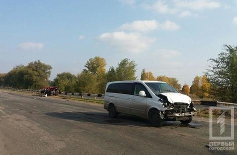 В ДТП под Кривым Рогом пострадала пенсионерка Фото № 0 В ДТП под Кривым Рогом пострадала пенсионерка Фото № 0