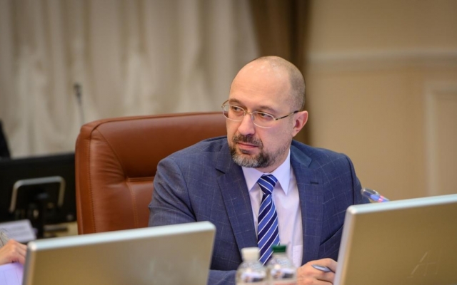 Карантин хотят ослабить, чтобы украинцы смогли работать (ВИДЕО) Фото № 0 Карантин хотят ослабить, чтобы украинцы смогли работать (ВИДЕО) Фото № 0